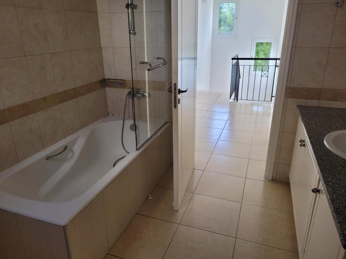 Elean Villa Paphos Bagian luar foto