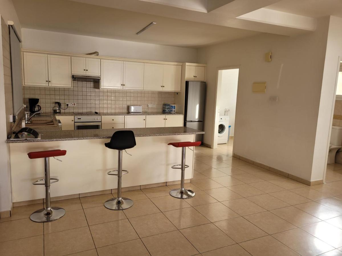 Elean Villa Paphos Bagian luar foto